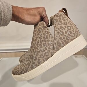 Leopard Print Slip-On Sneakers